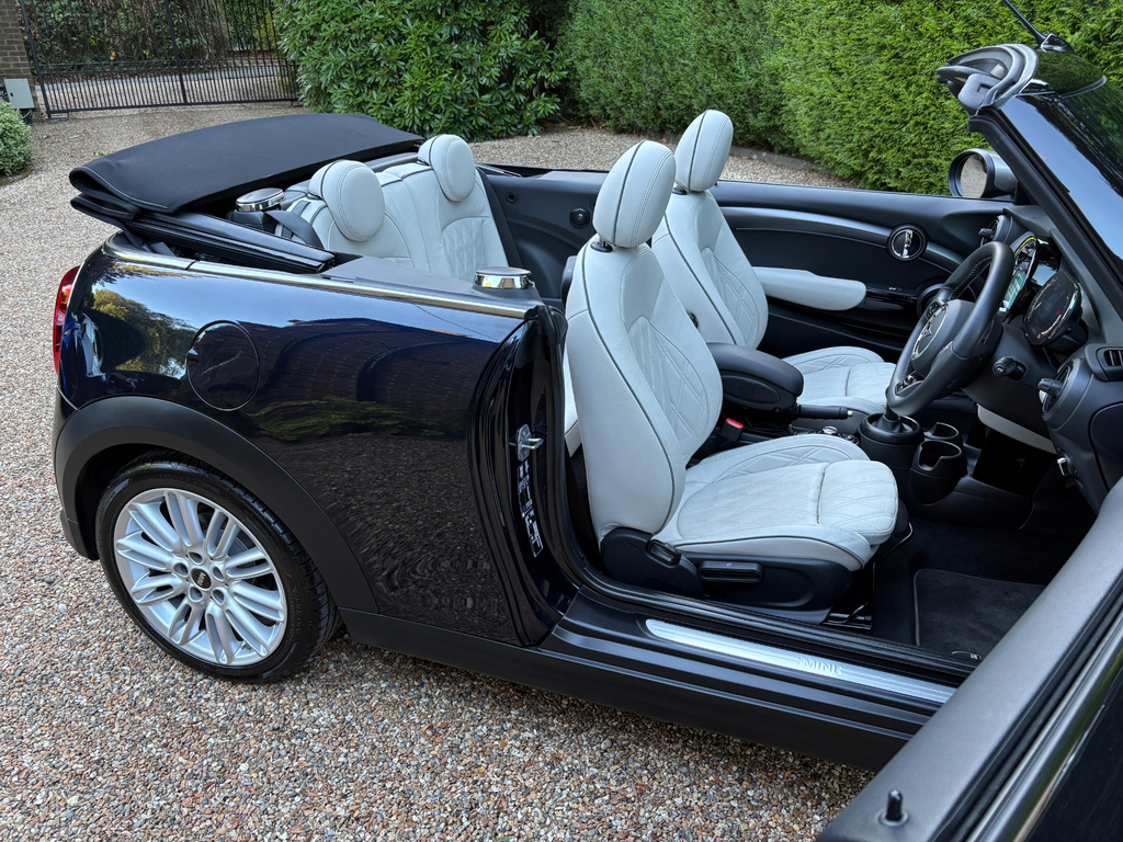 Mini Convertible Convertible Cooper S Sport Red #29