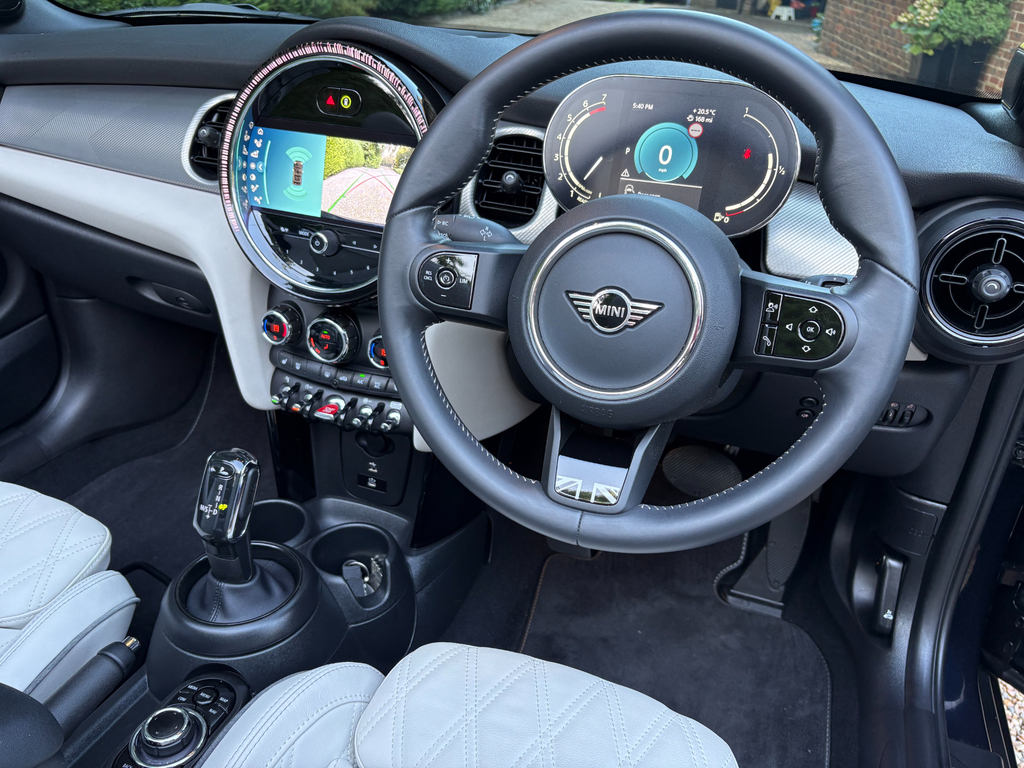 Mini Convertible 1.5 Cooper Exclusive Steptronic Euro 6 Black #3