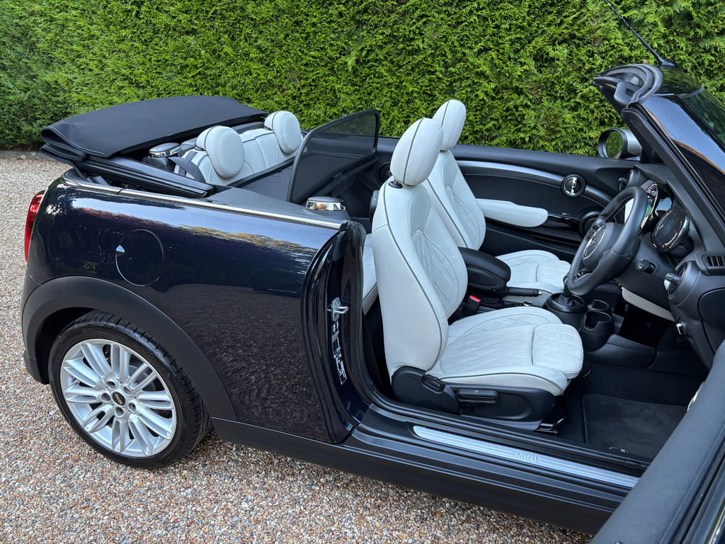 Mini Convertible 1.5 Cooper Exclusive Steptronic Euro 6 Black #6