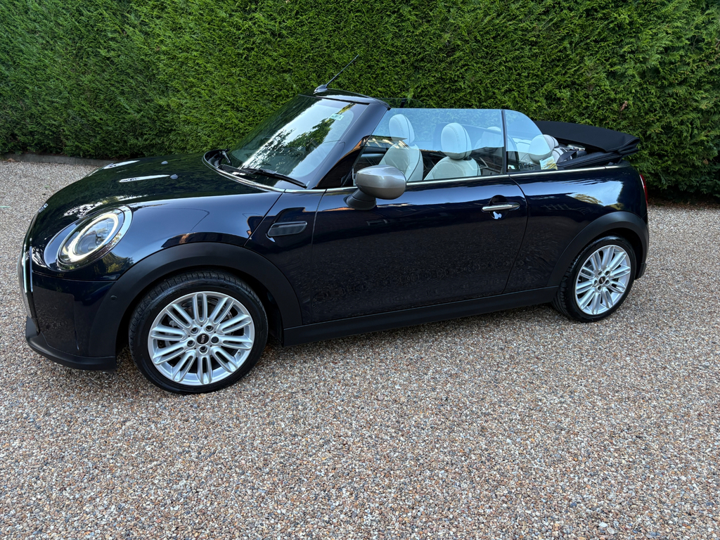Mini Convertible Convertible Cooper S Sport Red #31