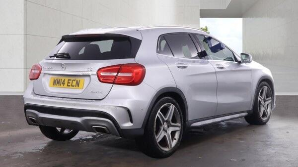 Mercedes-Benz GLA Class Black #8