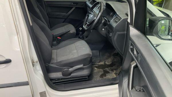 Volkswagen Caddy Maxi Mpv Black #8