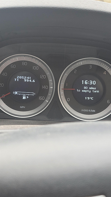 Volvo V60 2.0 D3 Se Euro 5 Grey #6