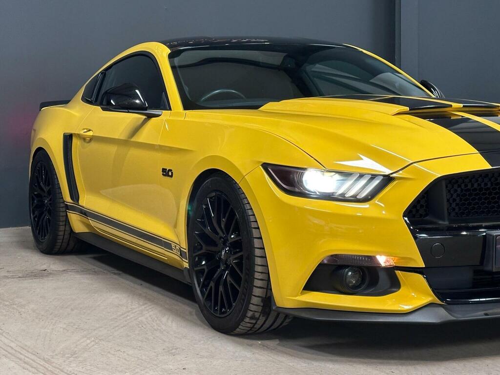 Ford Mustang 5.0 V8 Gt Fastback Euro 6 Yellow