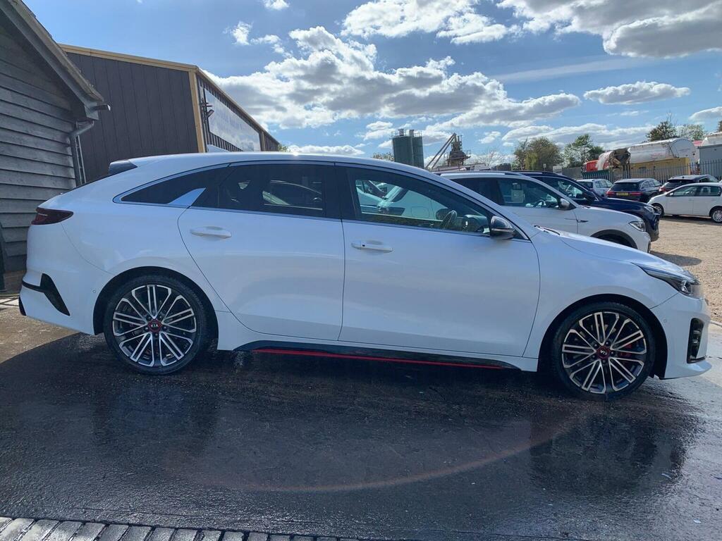 Kia Proceed T-gdi Gt Shooting Brake Dct Euro 6 Ss White #6