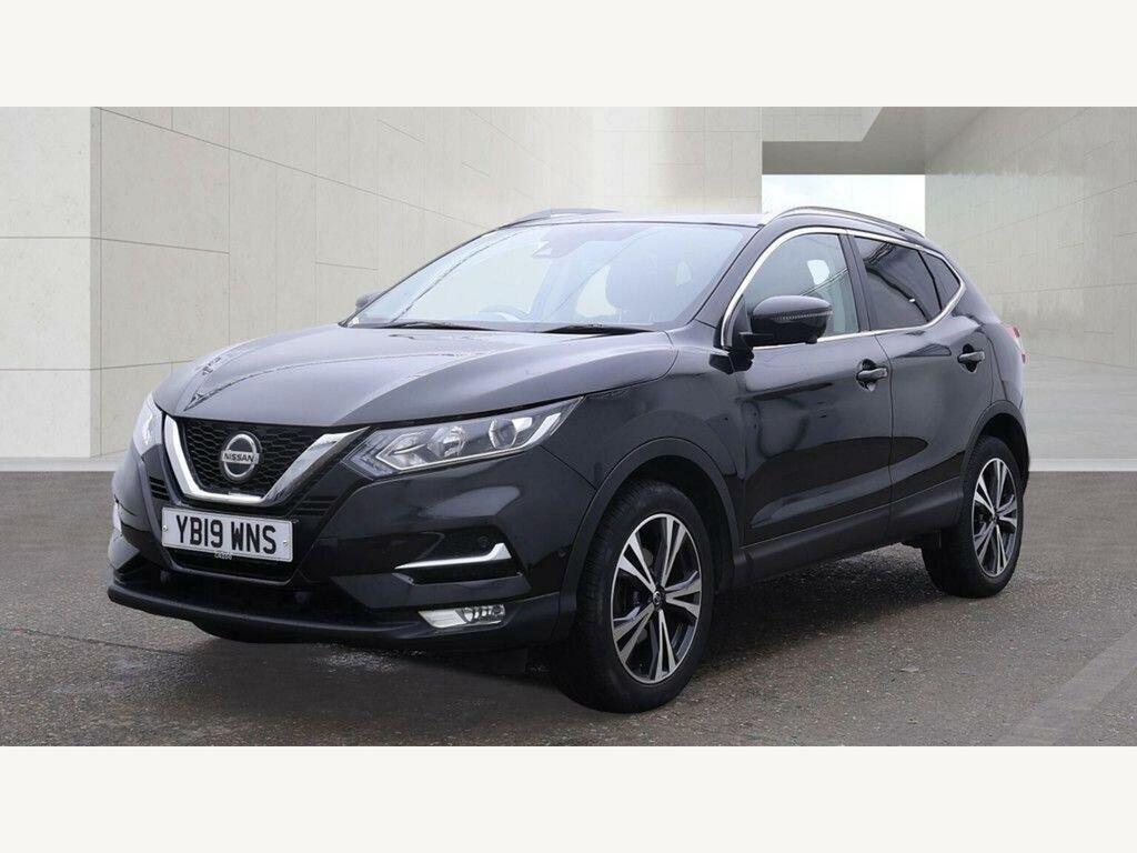Nissan Qashqai Dig-t N-connecta Euro 6 Ss Black