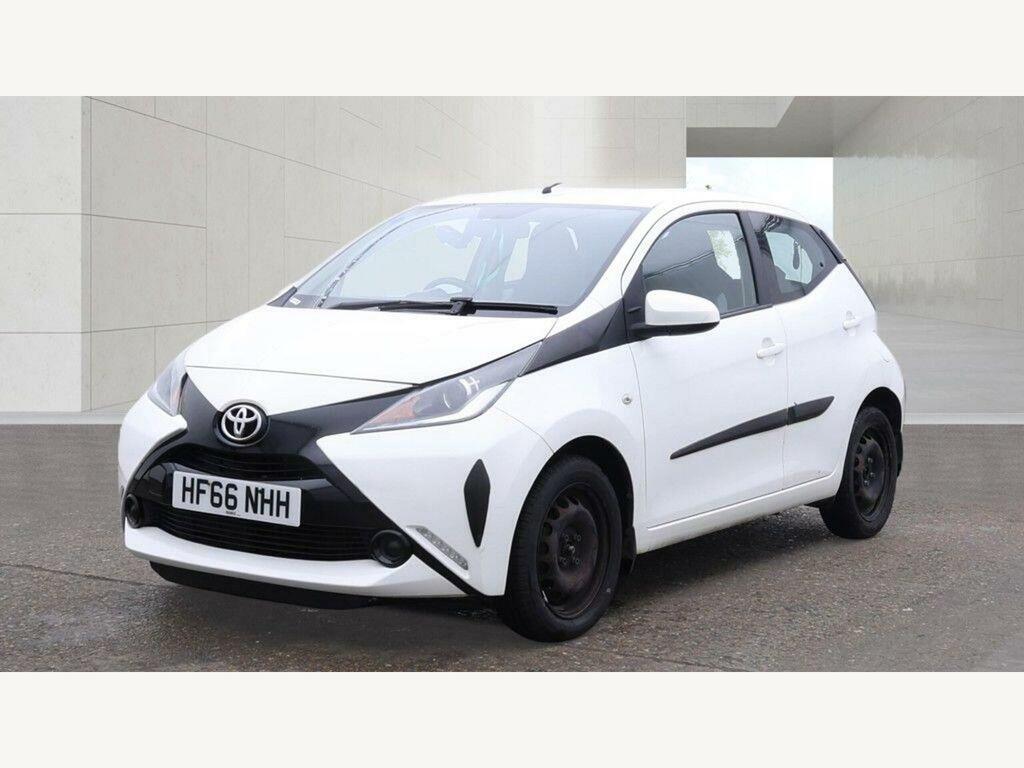 Toyota Aygo Vvt-i X-play Euro 5 Euro 5 White