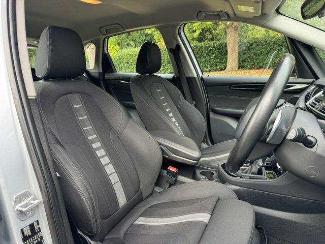 BMW 2 Series Active Tourer 2017 2.0 220I Sport Mpv Euro 6 Silver #4