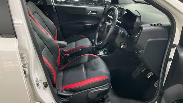 Kia Picanto 2021 1.0 T-gdi Gt-line Hatchback White #2