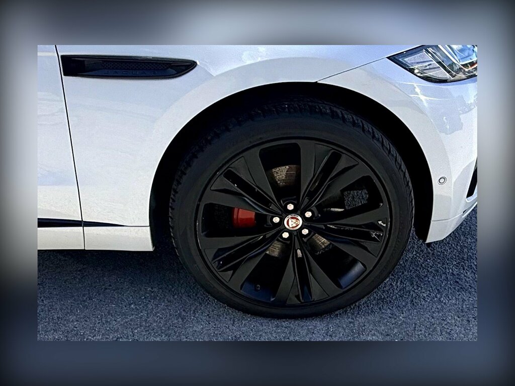 Jaguar F-Pace Prestige Silver #34