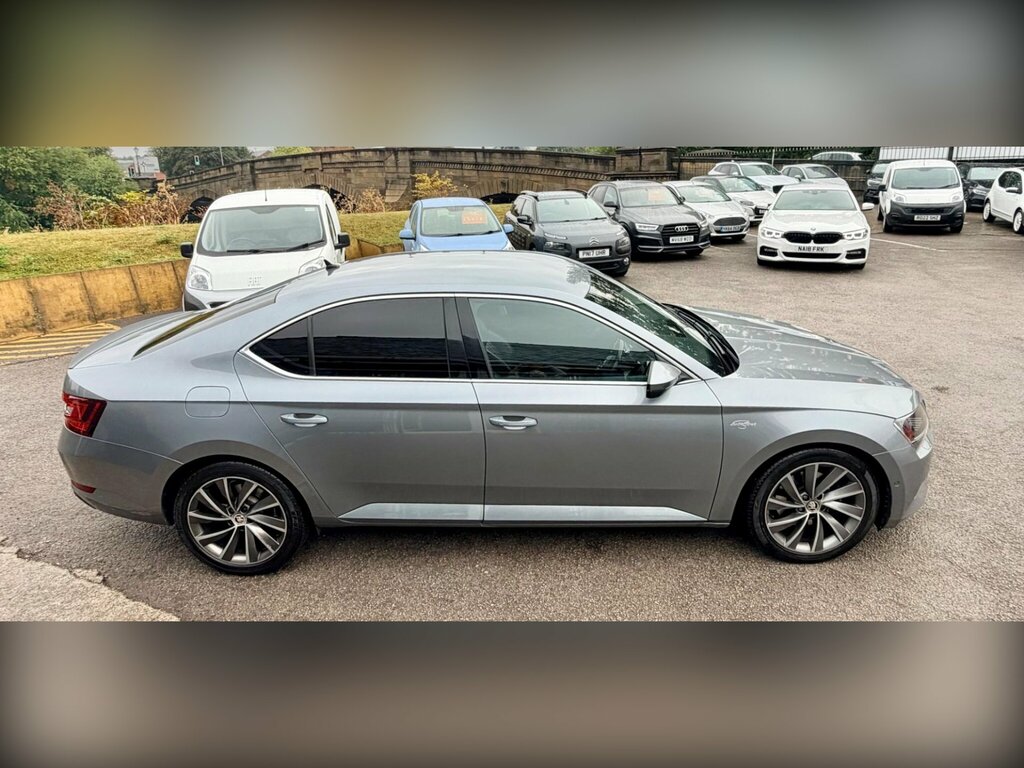 Skoda Superb 2.0 Se Technology Tdi Dsg 148 Bhp Blue #9