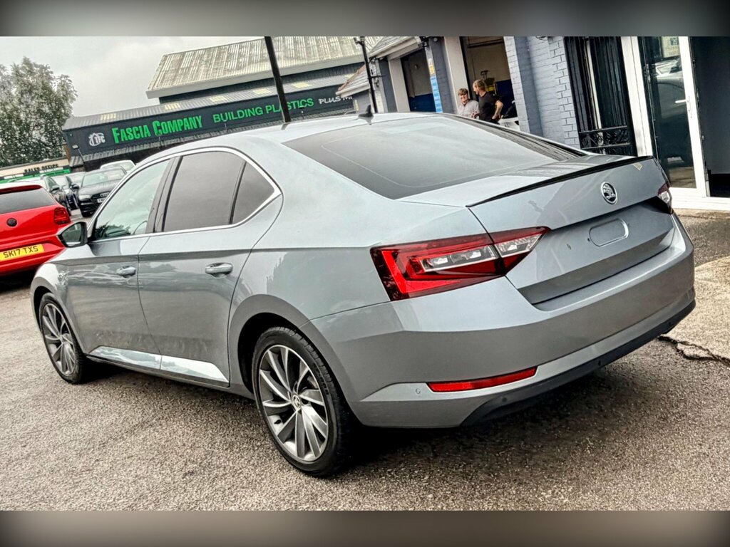 Skoda Superb 2.0 Se Technology Tdi Dsg 148 Bhp Blue #7