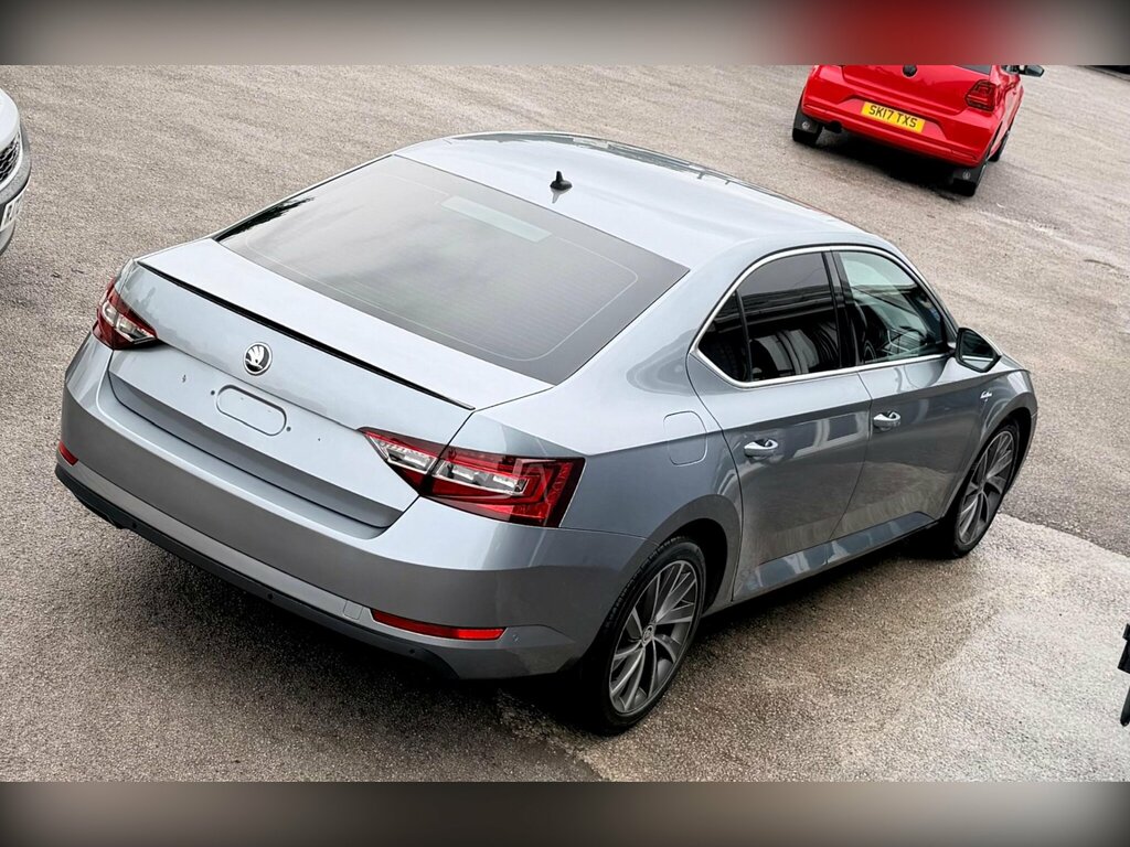 Skoda Superb 2.0 Se Technology Tdi Dsg 148 Bhp Blue #19