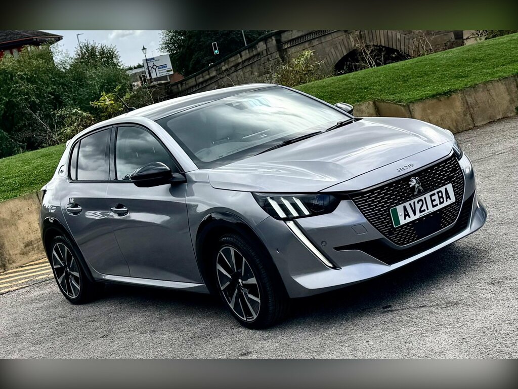 Peugeot e-208 Gt Grey #17