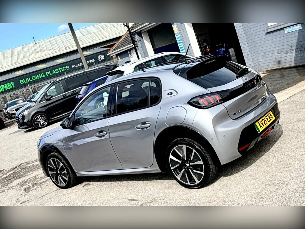 Peugeot e-208 50Kwh Gt Premium Grey #5