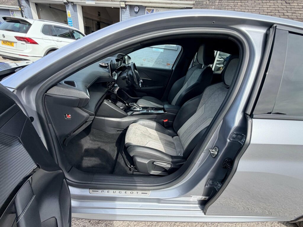 Peugeot e-208 Gt Grey #13