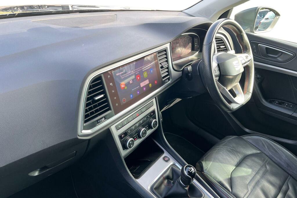 Seat Ateca 2.0 Tdi 150 Fr Sport YY23MPE Black #2