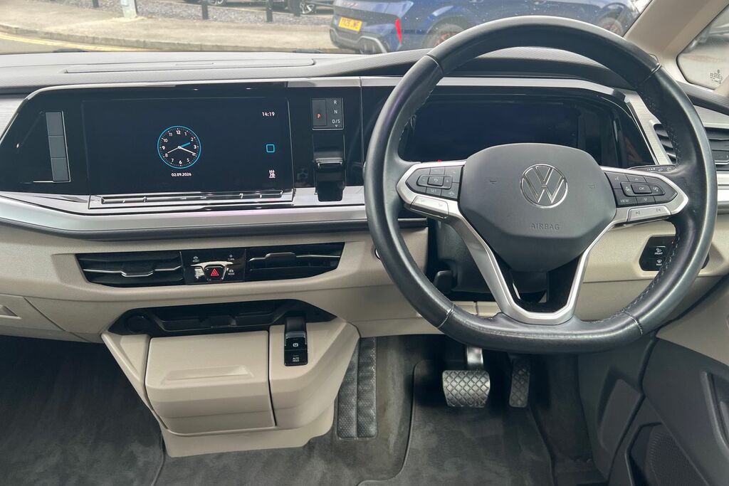 Volkswagen Multivan Style Long 150 Ps 2.0 Tdi 7-Speed Dsg Red #24