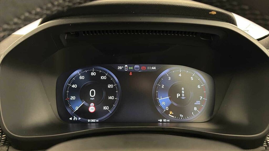 Volvo XC40 Ultimate Dark Black #17
