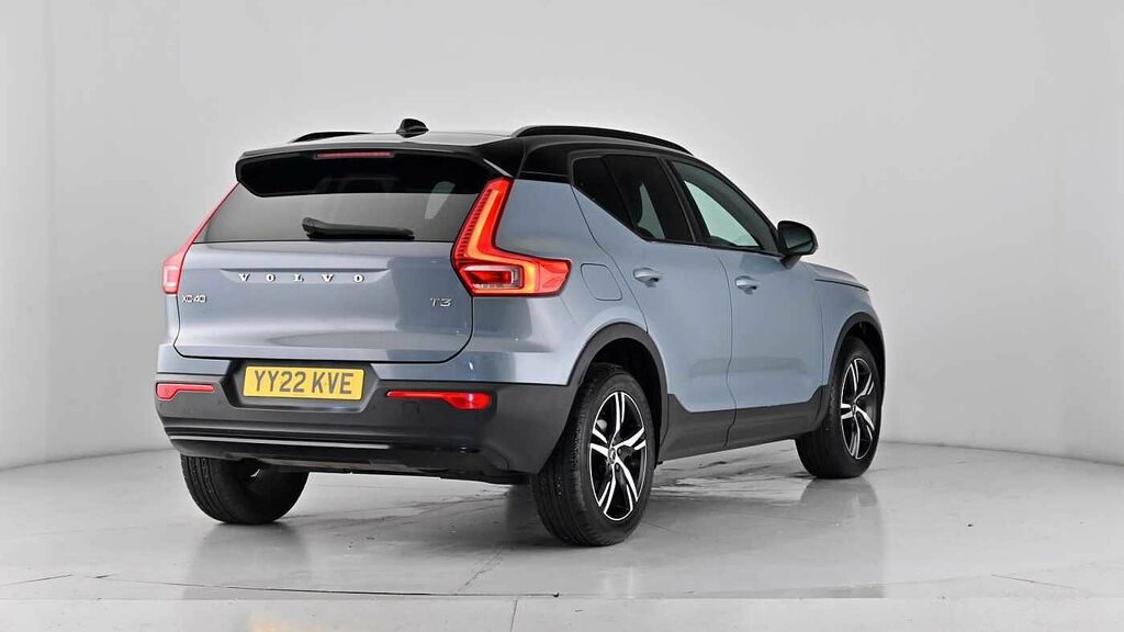 Volvo XC40 Ultimate Dark Black #65