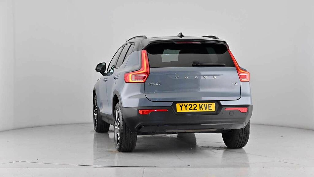 Volvo XC40 Ultimate Dark Black #61