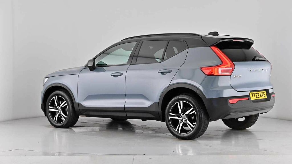 Volvo XC40 Ultimate Dark Black #57