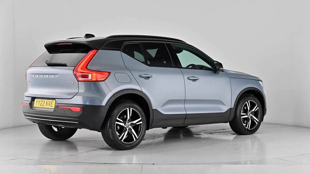 Volvo XC40 Ultimate Dark Black #67
