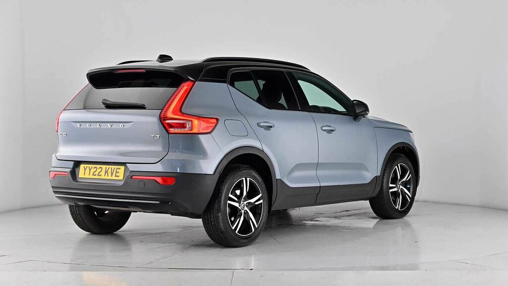 Volvo XC40 Ultimate Dark Black #66