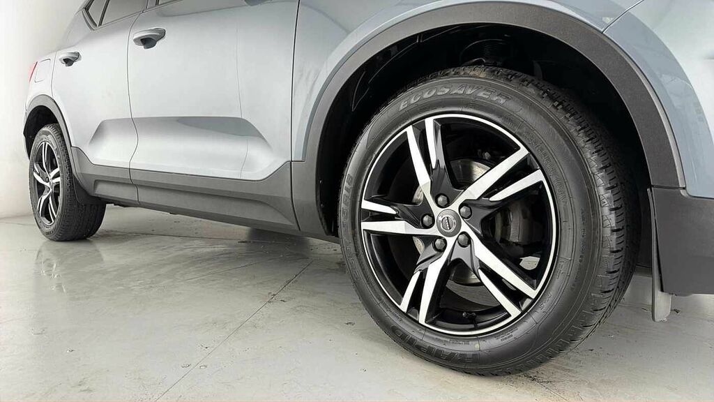 Volvo XC40 Ultimate Dark Black #26