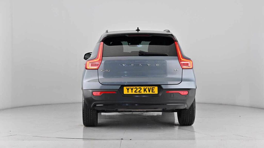 Volvo XC40 Ultimate Dark Black #62