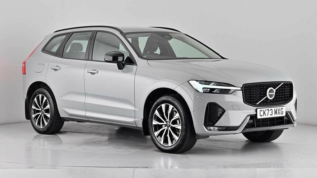 Volvo XC60 Plus Dark B5 Awd Mild Hybrid Volvo Towbar Low Mile Grey