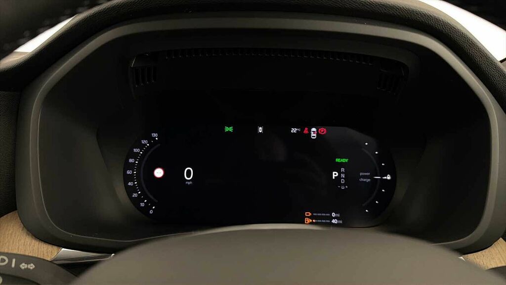 Volvo XC60 Plus Blue #17