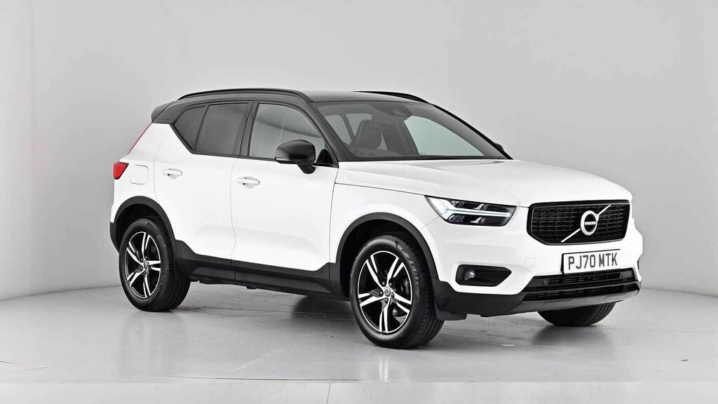 Volvo XC40 Momentum, D3 Awd Sensus Connect White #41