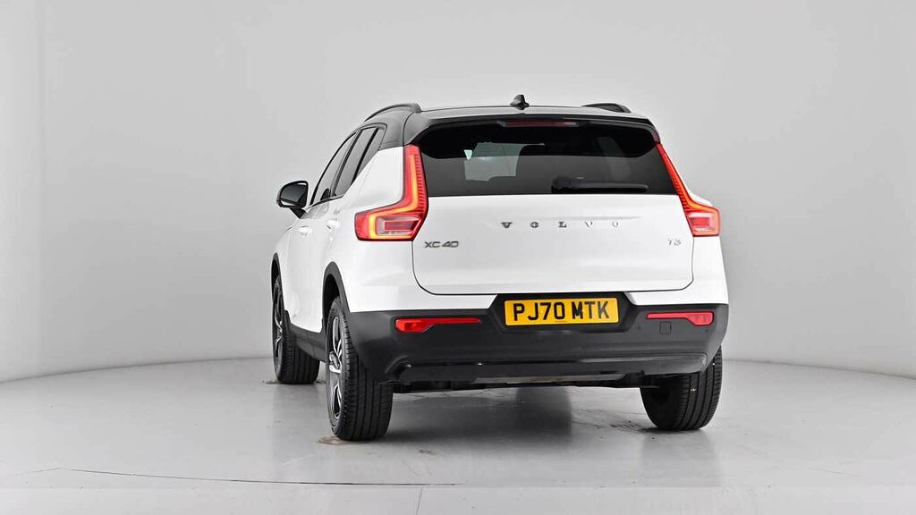 Volvo XC40 Momentum, D3 Awd Sensus Connect White #62
