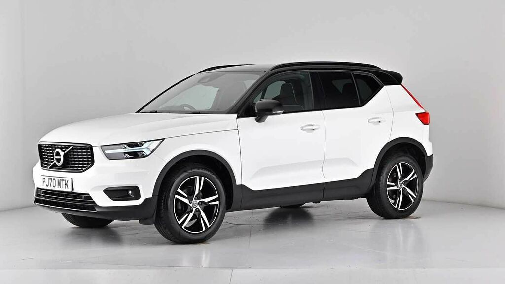 Volvo XC40 Momentum, D3 Awd Sensus Connect White #50