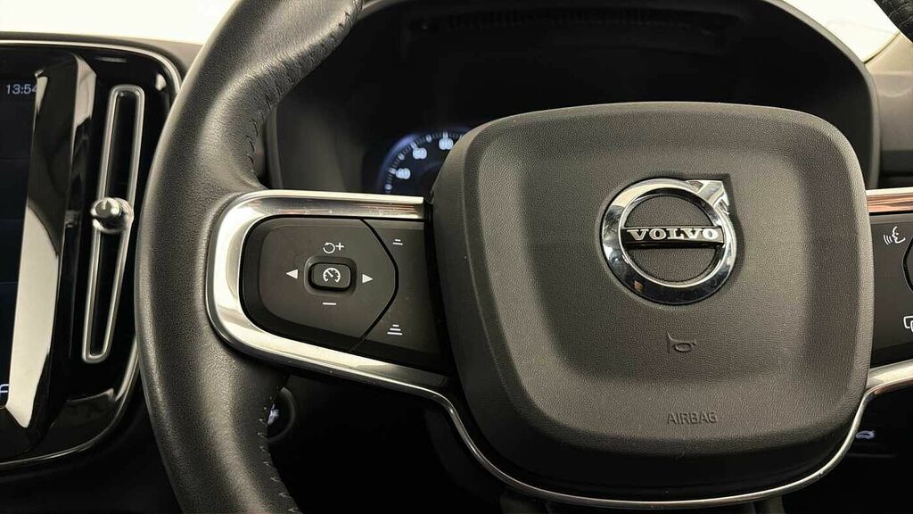Volvo XC40 D4 Awd Inscription Pro Blue #17