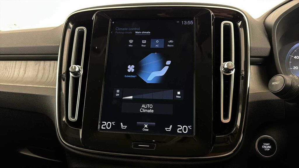 Volvo XC40 D4 Awd Inscription Pro Blue #16