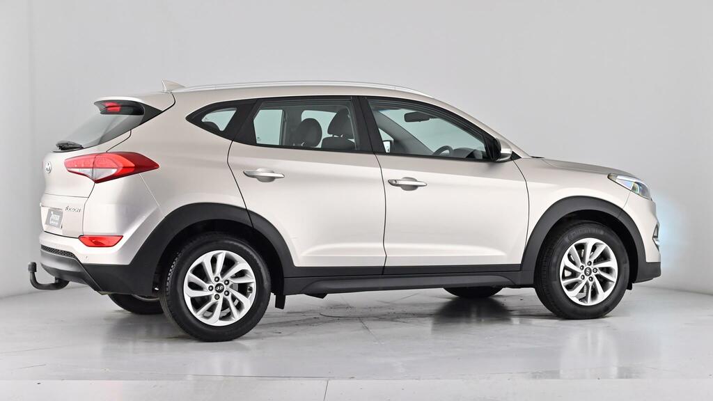 Hyundai Tucson 2017 67 Crdi White #69