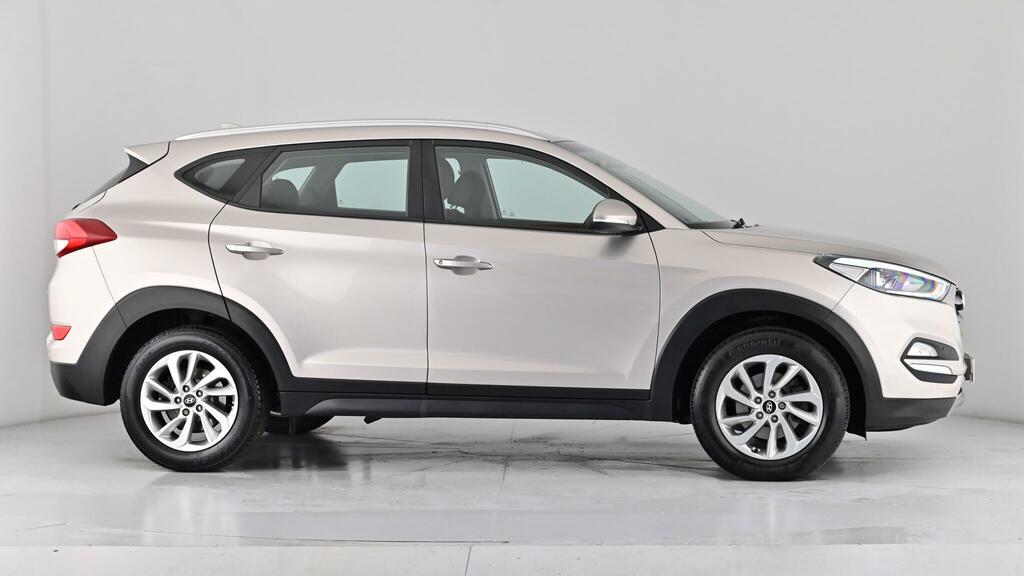 Hyundai Tucson 2017 67 Crdi White #72