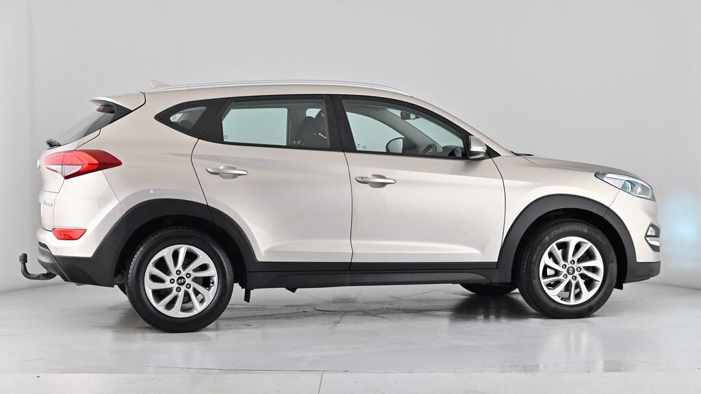 Hyundai Tucson 2017 67 Crdi White #70