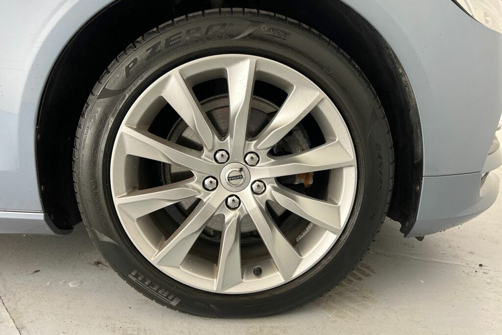 Volvo V90 T4 Momentum Plus Blue #5