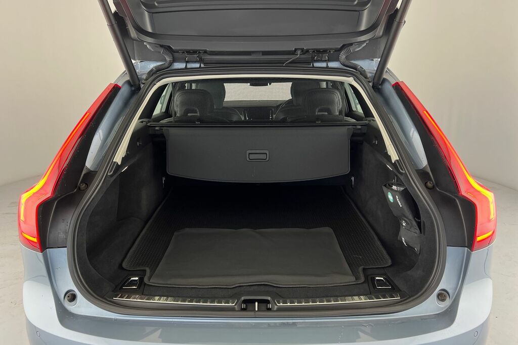 Volvo V90 T6 R-design Plus Awd Grey #8