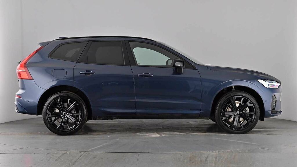Volvo XC60 Black Edition Plus B5 Awd Mild Hybrid 21 Alloys 3 Blue #4