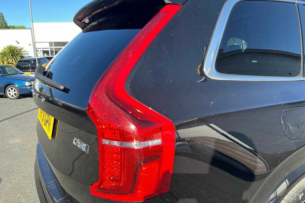 Volvo XC90 2.0 D5 Powerpulse Momentum Black #20