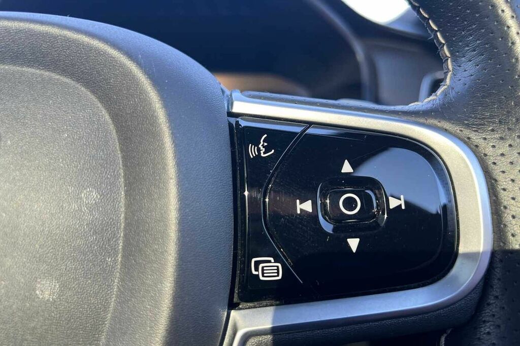Volvo XC90 2.0 D5 Powerpulse Momentum Black #12