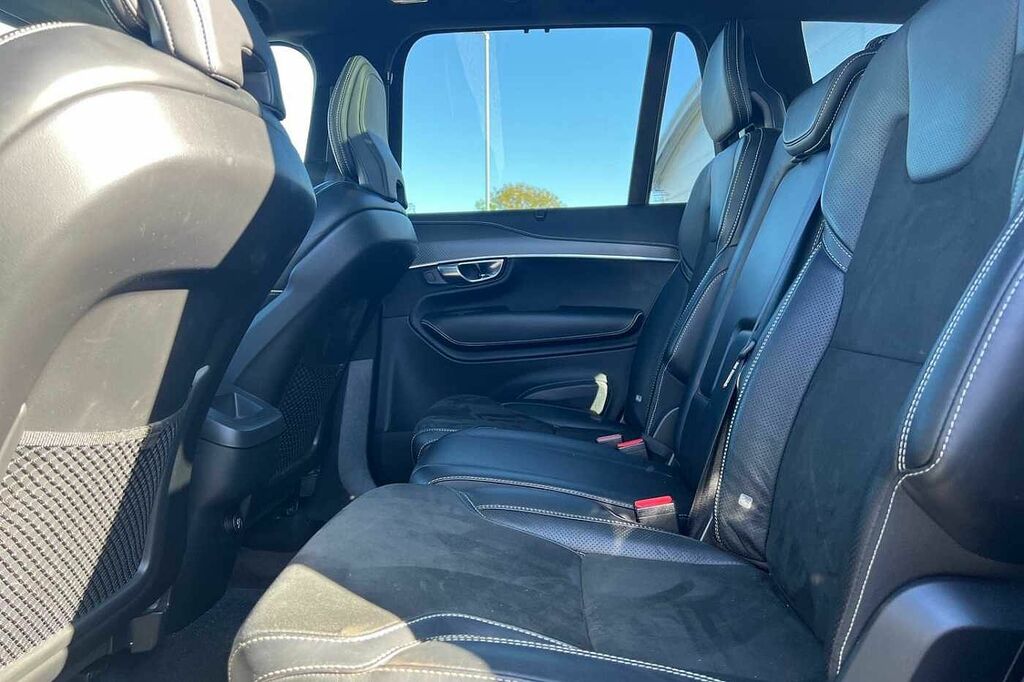 Volvo XC90 2.0 D5 Powerpulse Momentum Black #17