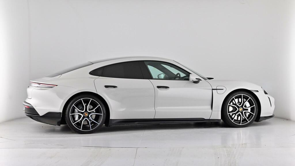 Porsche Taycan Taycan My23 Silver #150