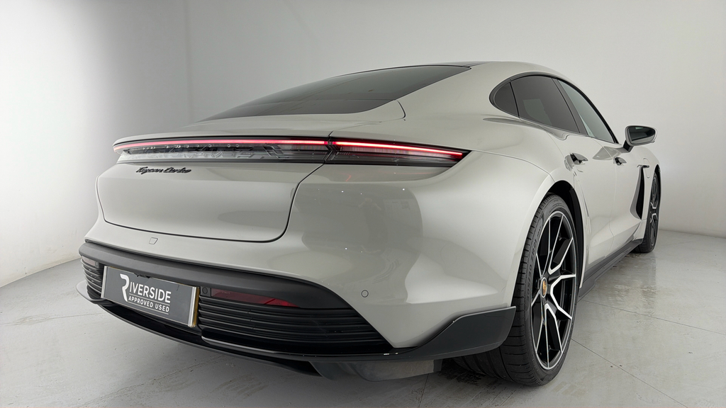Porsche Taycan Taycan My23 Silver #55