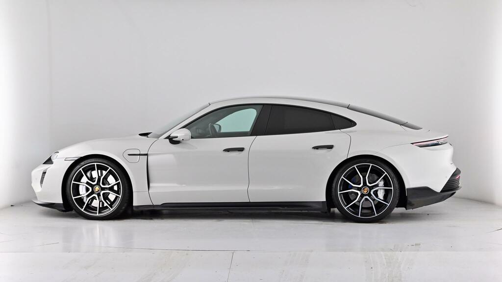 Porsche Taycan Taycan My23 Silver #118