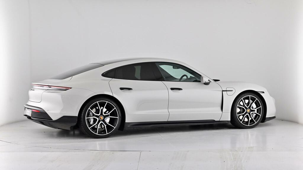 Porsche Taycan Taycan My23 Silver #148
